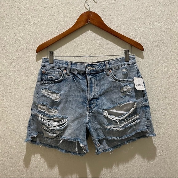 NWT Free People distressed denim shorts mid rise ripped size 28 - Picture 9 of 14